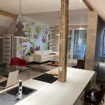 Bach Apartment Valgeranna