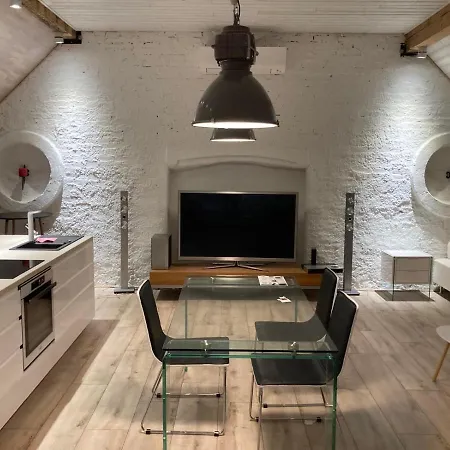 Apartment Bach