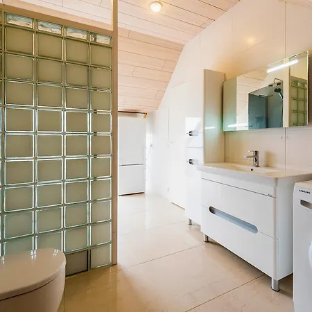 Apartman Bach Valgeranna