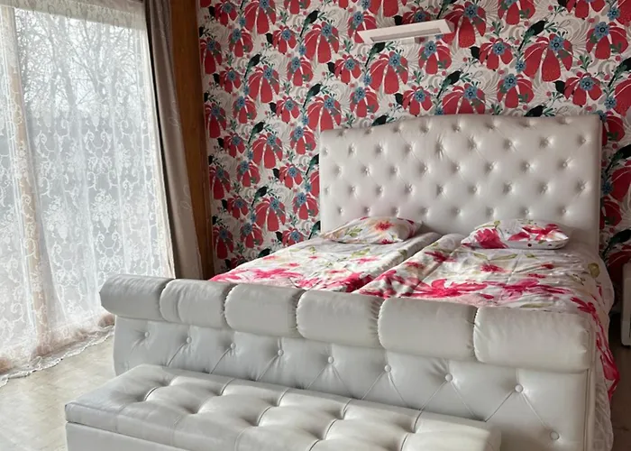 Bach Apartment Valgeranna